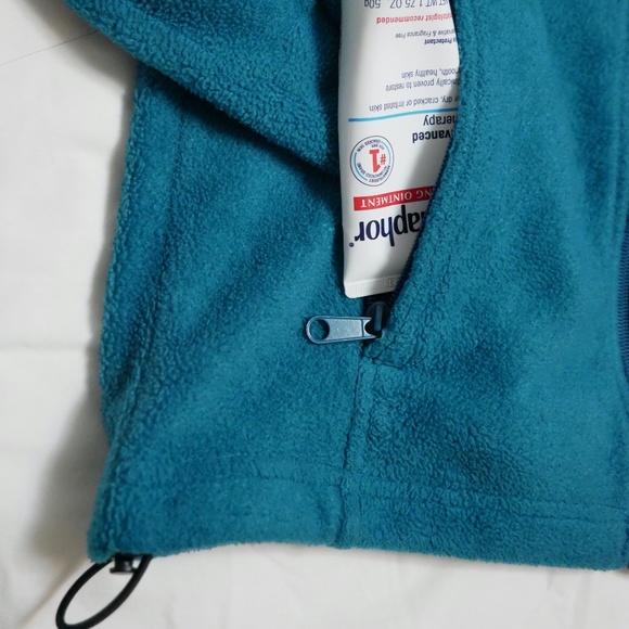 Columbia Fleece Sweater, fulll Zip,  S, w/ hoodie - Picture 4 of 13